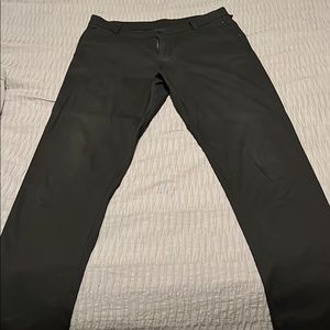 Lululemon Commission pant in black. 34” waist 37” inseam
